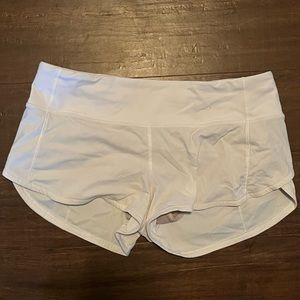 Lululemon Speed Up Short, Low-Rise 2.5 inch Size 4